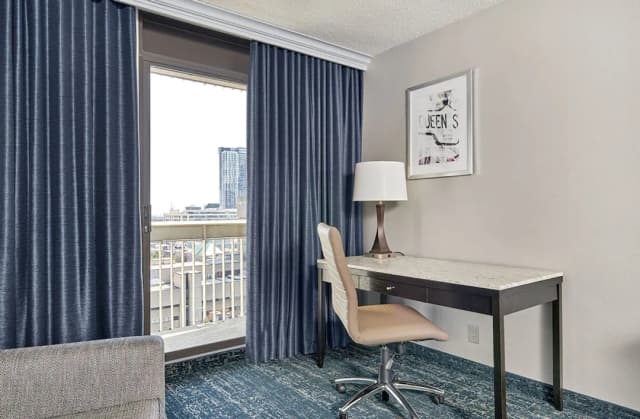 多倫多切爾西飯店-行政客房, 1 張特大雙人床-2