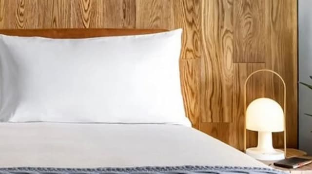 1 ホテル トロント-パノラミック ルーム キングベッド 1 台-3