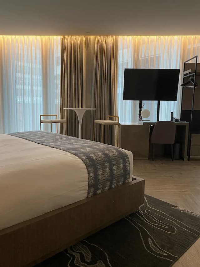 エクスチェンジ ホテル バンクーバー-プレジデンシャル ルーム-3