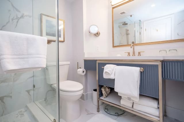 더 서튼 플레이스 호텔 밴쿠버-이그제큐티브 스위트, 킹사이즈침대 1개 (Sofa bed, Wet Bar)-8