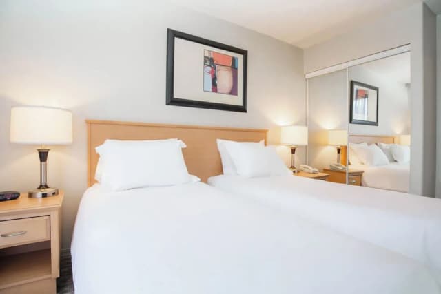 溫哥華戴維桑德曼套房酒店-套房, 廚房, 城市景 (2 Single Beds, Sofa Bed, W/D, Balcony)-2