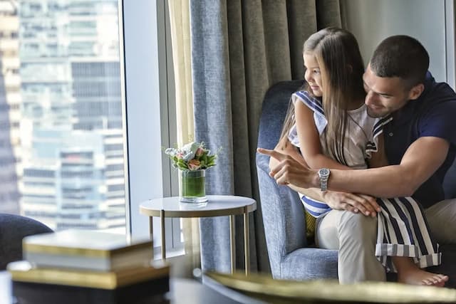 The Ritz-Carlton, Toronto-Club Suite, 1 Bedroom, Corner-8