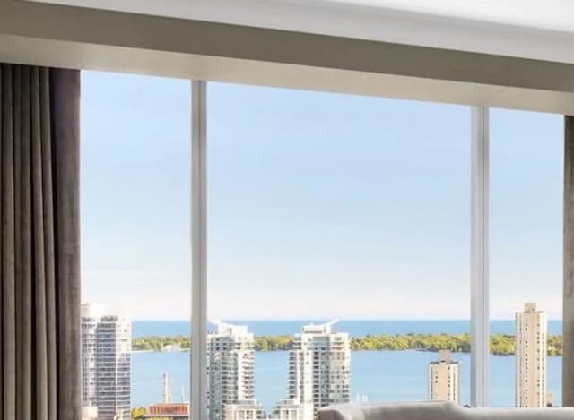 The Ritz-Carlton, Toronto-Executive Suite, 1 Bedroom-7