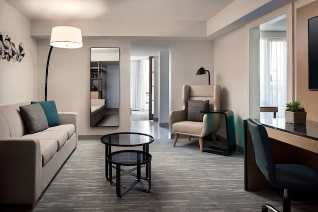 溫哥華機場萬豪酒店-普通套房-1