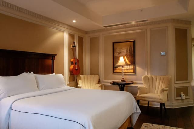 윈저 암스 호텔-주니어 스위트, 퀸사이즈침대 2개-3