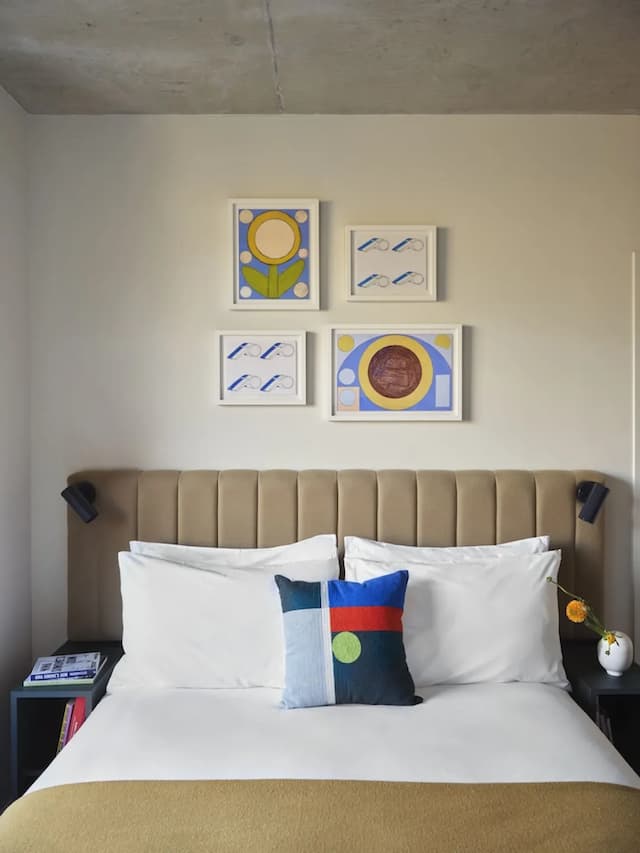 Penny Williamsburg-Supreme Queen-6