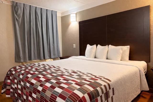 레드 루프 인 & 스위트 휴스턴 - 하비 에어포트-스위트, 킹사이즈침대 1개, 금연, 주방-3