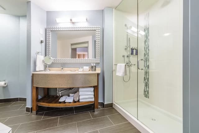 溫哥華布魯酒店-豪華四人房, 2 張加大雙人床-10