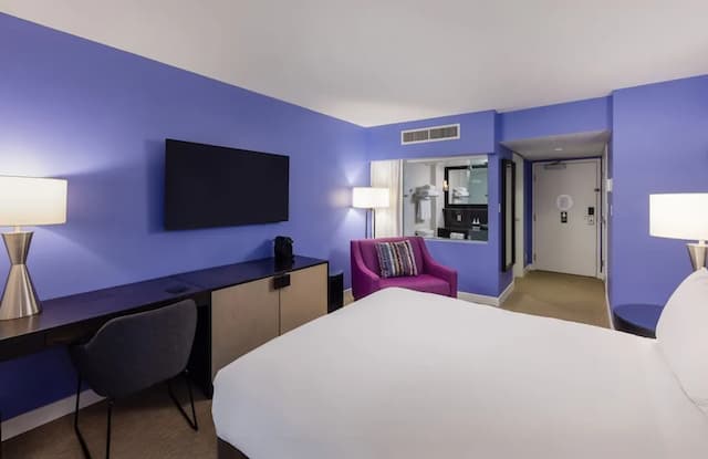 オーパス ホテル バンクーバー-スタンダード ルーム クイーンベッド 1 台-2