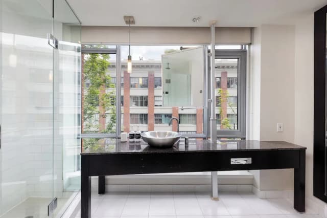 OPUS Hotel Vancouver-Superior Double-7