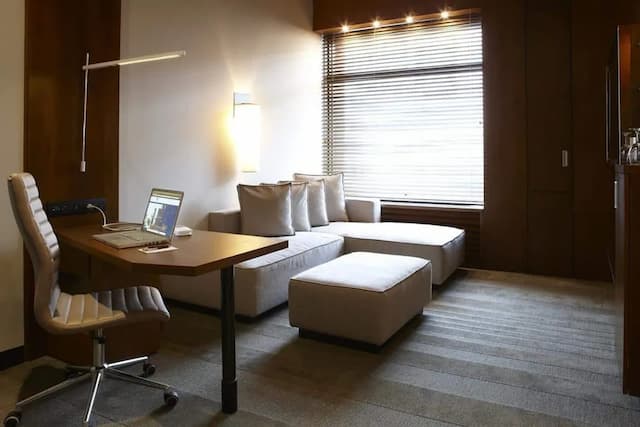 르 제르망 호텔 토론토-클래식 스위트, 킹사이즈침대 1개-3