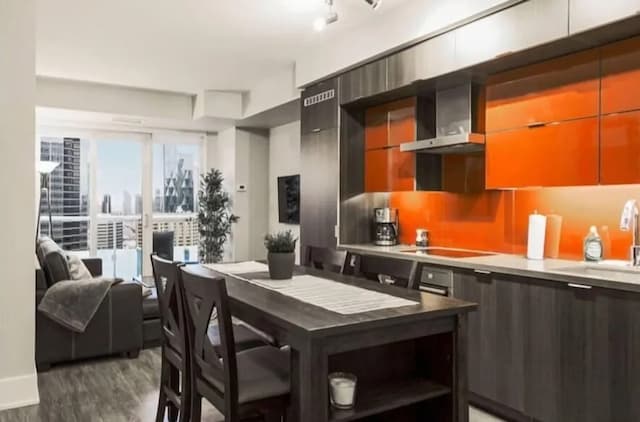 スカイライン スイーツ - ネクスト トゥ MTCC, ACC & CN タワー-プレミアム アパートメント 2 ベッドルーム 2 バスルーム-14