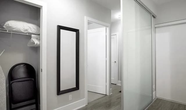 スカイライン スイーツ - ネクスト トゥ MTCC, ACC & CN タワー-プレミアム アパートメント 2 ベッドルーム 2 バスルーム-10