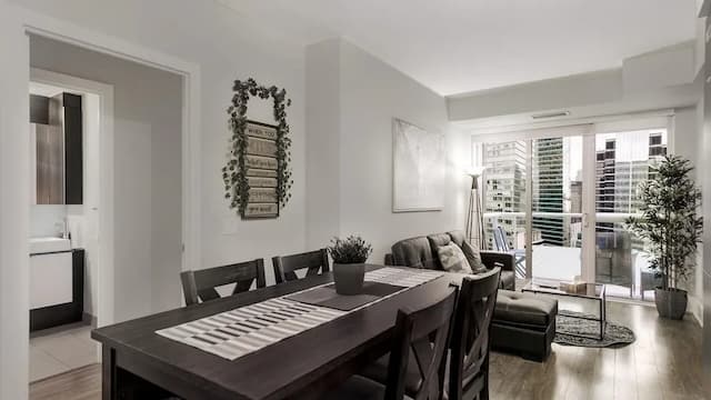 スカイライン スイーツ - ネクスト トゥ MTCC, ACC & CN タワー-プレミアム アパートメント 2 ベッドルーム 2 バスルーム-4