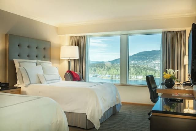 Pan Pacific Vancouver-Deluxe Room, 2 Double Beds, Harbor View-2