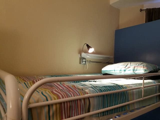 奧蘭治村旅舍-共用宿舍, 僅限男士, 私人浴室-3