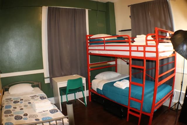 奧蘭治村旅舍-標準客房, 3 間臥室, 非吸煙房, 共用浴室-7