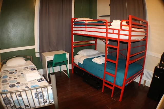 奧蘭治村旅舍-標準客房, 3 間臥室, 非吸煙房, 共用浴室-9