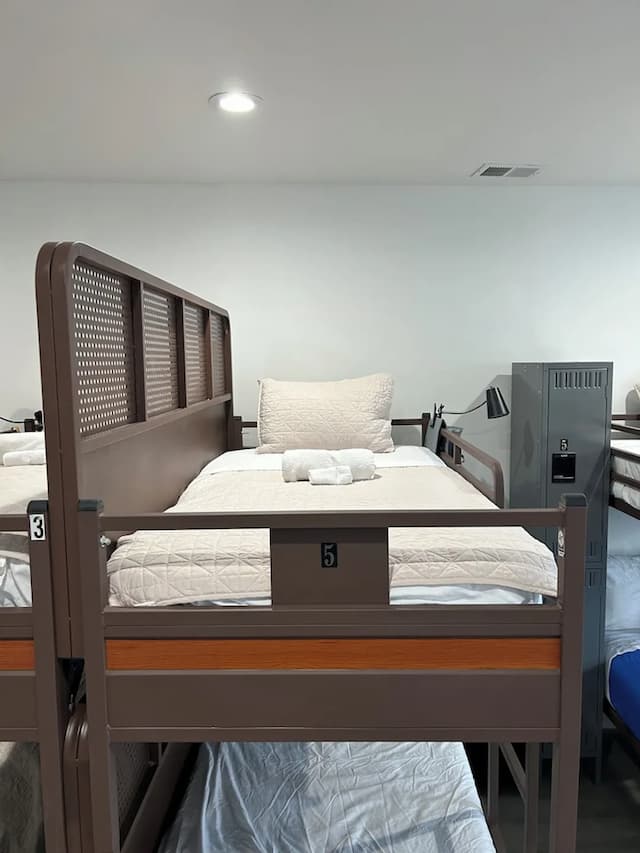 424 旅舍-標準共用宿舍-9