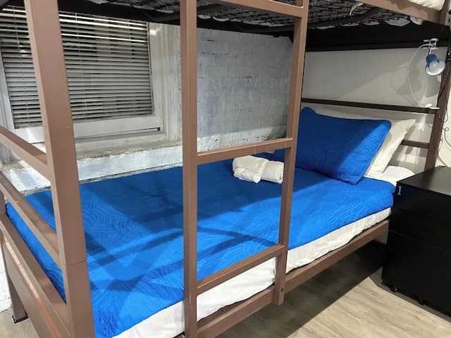 424 旅舍-尊貴共用宿舍-1