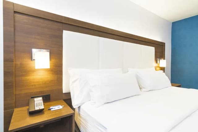 好萊塢星光大道智選假日套房飯店 - IHG 旗下飯店-標準客房, 1 張特大雙人床-3