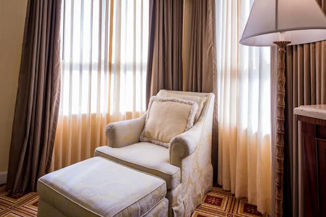 엠버시 호텔-룸, 킹사이즈침대 1개-14