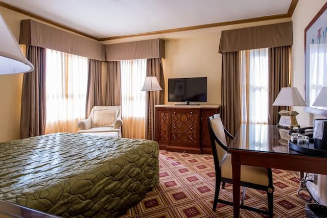 엠버시 호텔-룸, 킹사이즈침대 1개-6