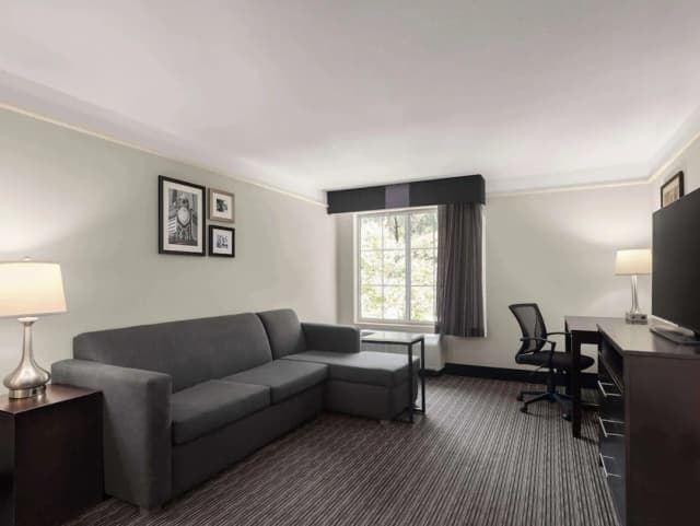 라 퀸타 인 & 스위트 바이 윈덤 산타클라리타 - 발렌시아-디럭스 스위트, 킹사이즈침대 1개, 금연-4