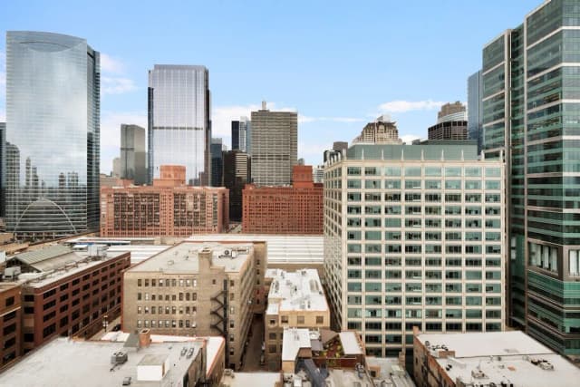 Hampton Inn Chicago West Loop Fulton Market Area-套房, 1 张特大床, 无烟房 (Skyline)-5