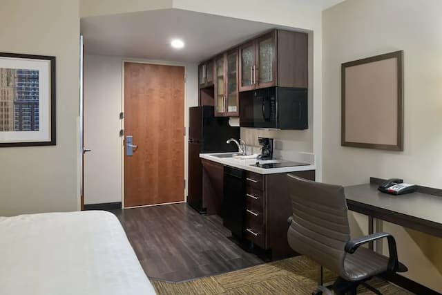 Candlewood Suites New York City-Times Square by IHG-Room, 1 Queen Bed, Accessible (Roll-In Shower)-1