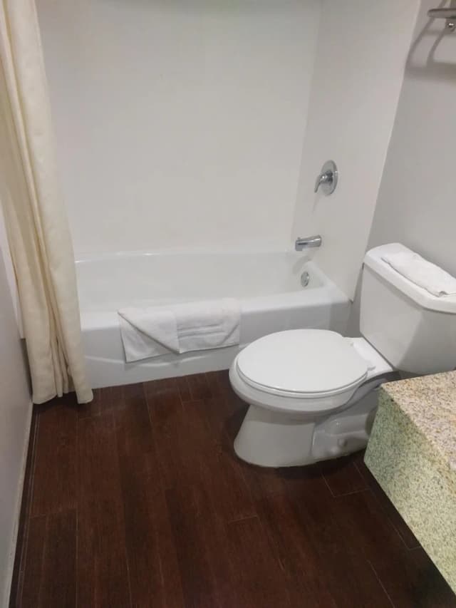 AGA 萊夫套房飯店 - 洛杉磯國際機場-標準客房, 1 張特大雙人床-15