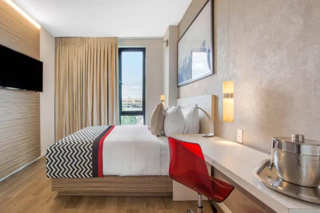 Insignia Hotel Brooklyn, an Ascend Collection Hotel-客房, 1 张特大床, 无障碍, 无烟房-9