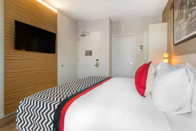 Insignia Hotel Brooklyn, an Ascend Collection Hotel-客房, 1 张特大床, 无障碍, 无烟房-5