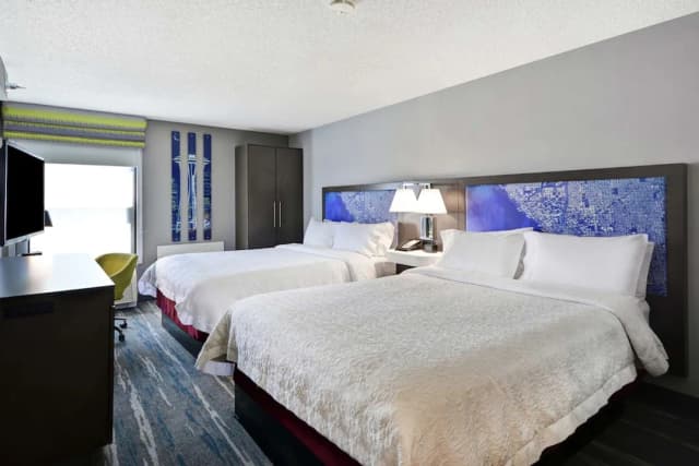 Hampton Inn Seattle/Southcenter-Standard 2 Doubles-1