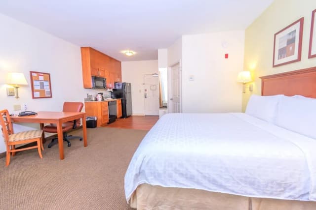 Candlewood Suites Houston I-10 East by IHG-Studio Suite, 1 King Bed-11