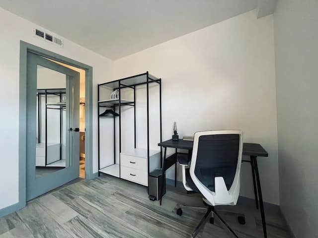 羅特克斯酒店-公寓客房, 1 張加大雙人床及 1 張梳化床-3