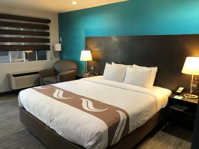 好萊塢星光大道凱藝飯店-標準客房, 1 張特大雙人床, 非吸煙房-3