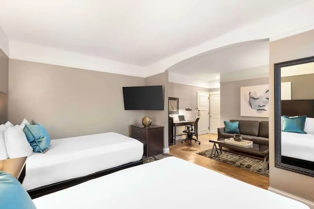 Best Western Plus Hawthorne Terrace Hotel-Junior Suite, 2 Double Beds, Non Smoking, Refrigerator & Microwave (with Sofabed)-3
