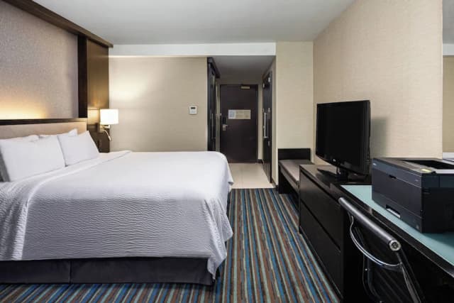 Courtyard by Marriott New York Manhattan/Times Square-Executive Room, 1 King Bed-4