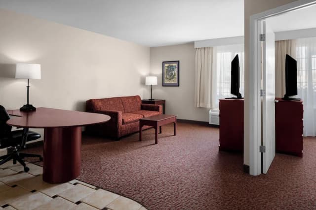 Bellevue Larkspur Landing Extended Stay Suites 飯店-行政套房, 身障無障礙空間-6