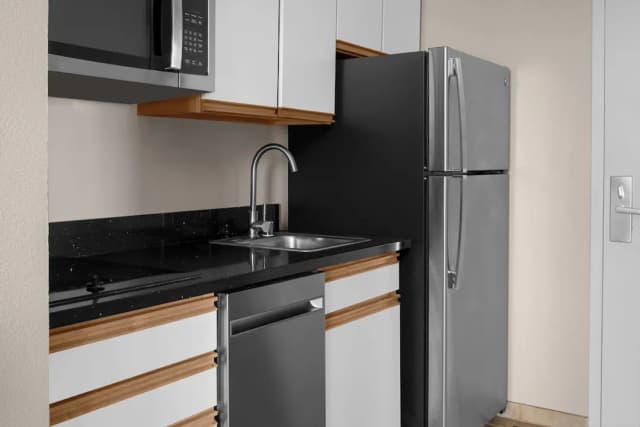 Bellevue Larkspur Landing Extended Stay Suites 飯店-開放式套房-3