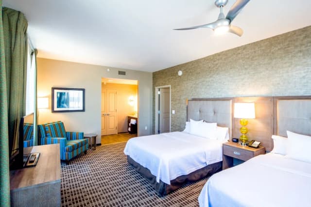 休士頓市中心惠庭套房飯店-套房, 2 張加大雙人床, 無障礙 (Roll-in Shower)-2