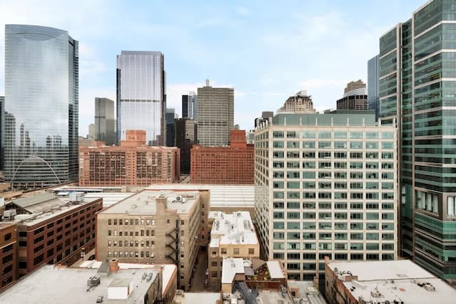 芝加哥市區西環希爾頓欣庭飯店-套房, 1 張特大雙人床, 非吸煙房, 邊間 (Skyline)-4