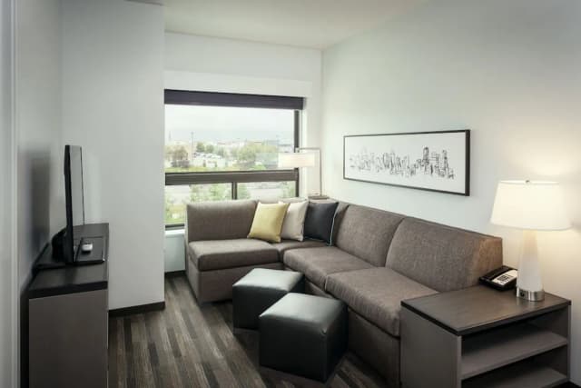 安克雷奇凱悅嘉寓酒店-開放式客房, 1 張特大雙人床和 1 張沙發床-4