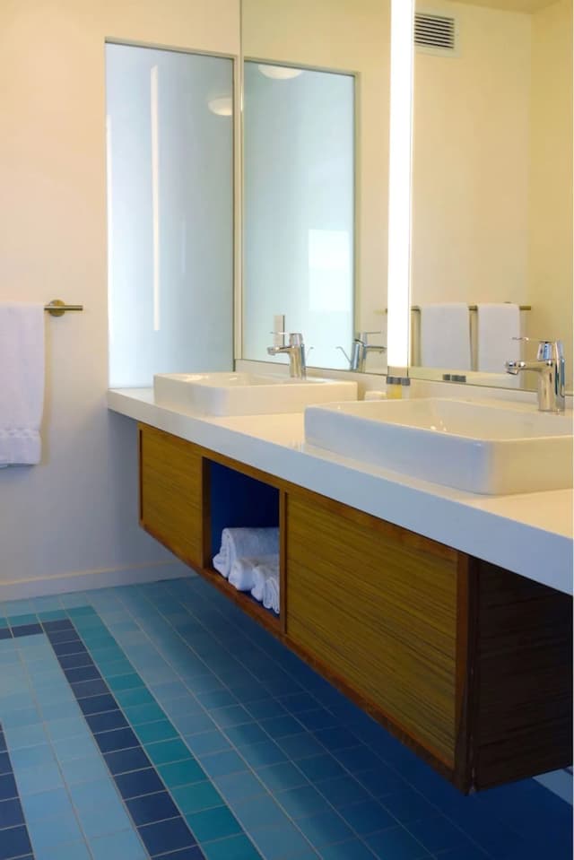 ビバリー ローレル ホテル at ウェスト ハリウッド-プレミアム スイート 1 ベッドルーム-9