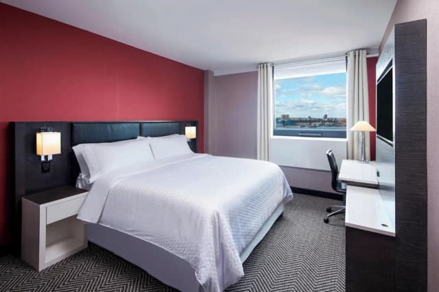 Four Points By Sheraton Manhattan Midtown West-Room, 1 King Bed, Non Smoking-1