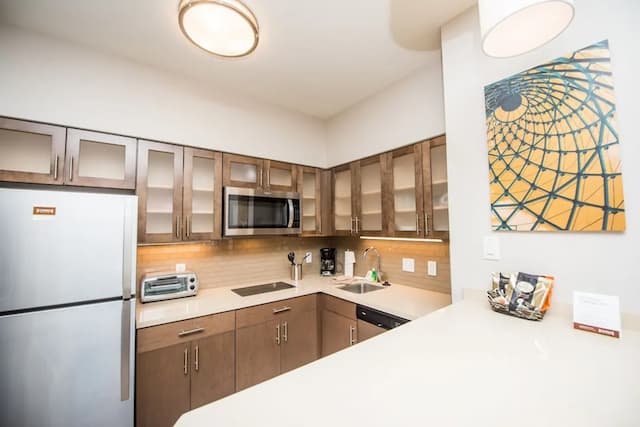 Staybridge Suites Houston - Humble Beltway 8 E by IHG-套房, 1 间卧室, 厨房-4