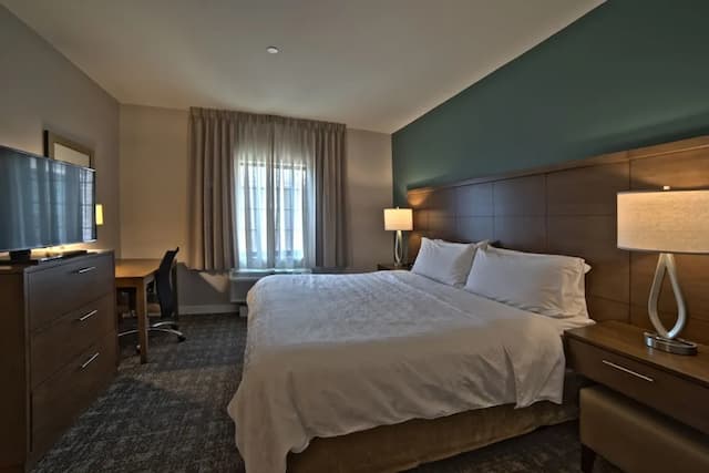 Staybridge Suites Houston - Humble Beltway 8 E by IHG-套房, 2 间卧室, 厨房-6