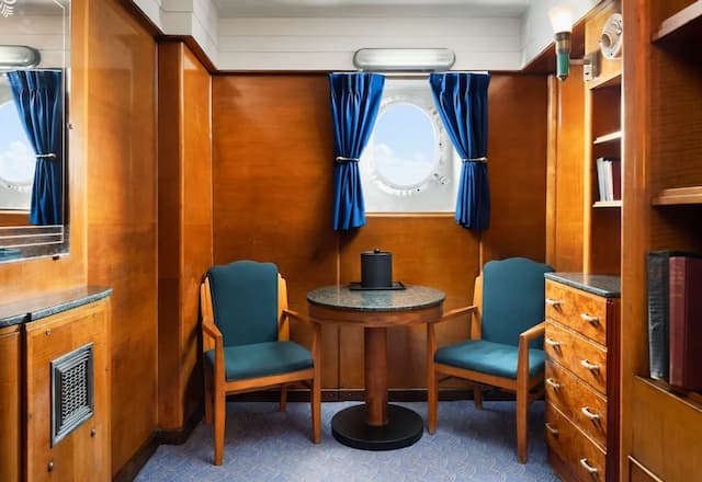 The Queen Mary-华丽客房, 1 张特大床, 海港景观-4