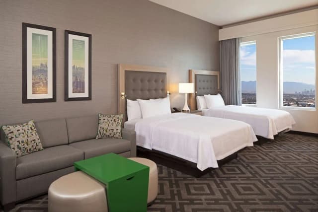 ホームウッド スイーツ バイ ヒルトン ロサンゼルス インターナショナル エアポート-スタジオスイート クイーンベッド 2 台 バリアフリー (Roll-in Shower)-2